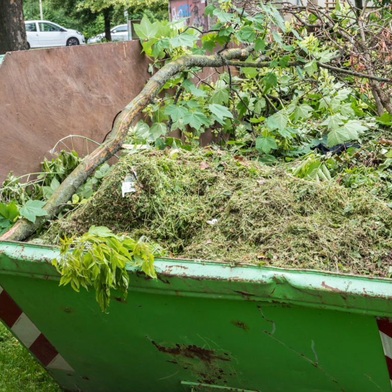 Benne de déchets verts
